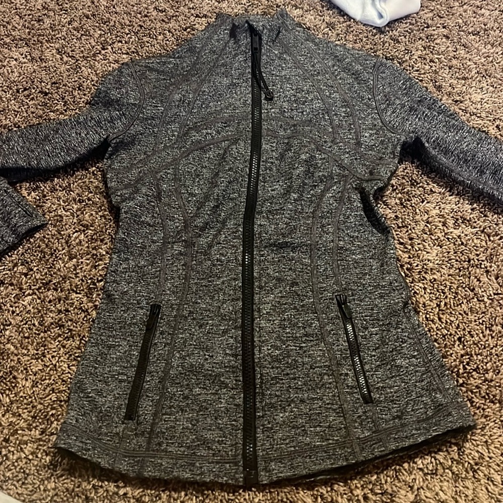 grey lulu zip up